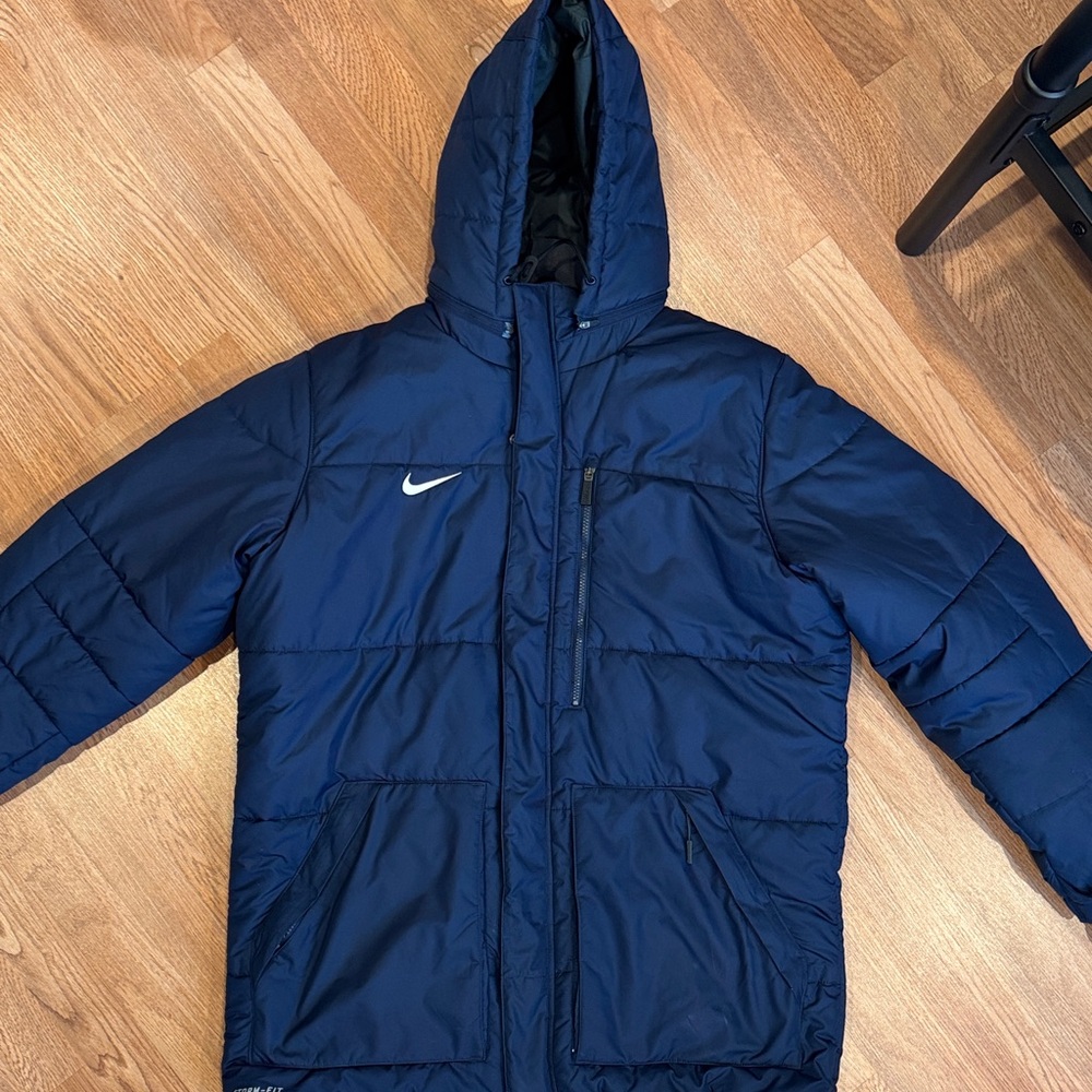 NIKE STORM FIT JACKET